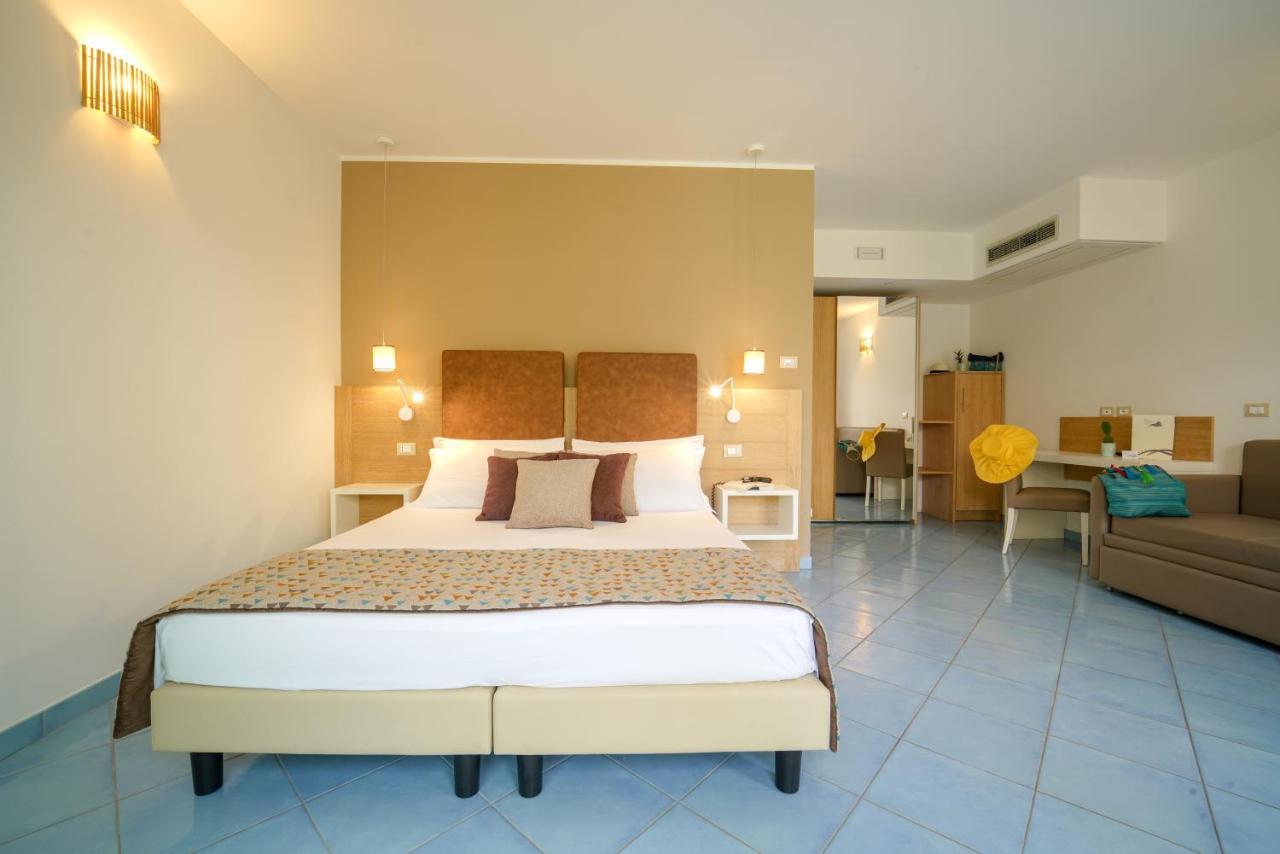 Baia Del Godano Resort & Spa Capo Vaticano Εξωτερικό φωτογραφία