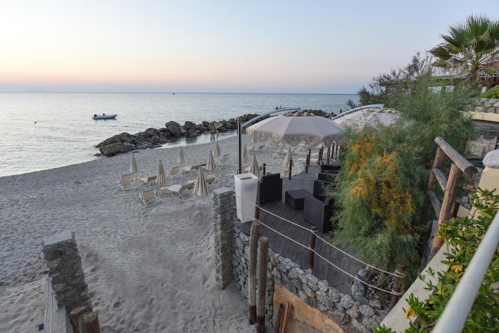 Baia Del Godano Resort & Spa Capo Vaticano Εξωτερικό φωτογραφία