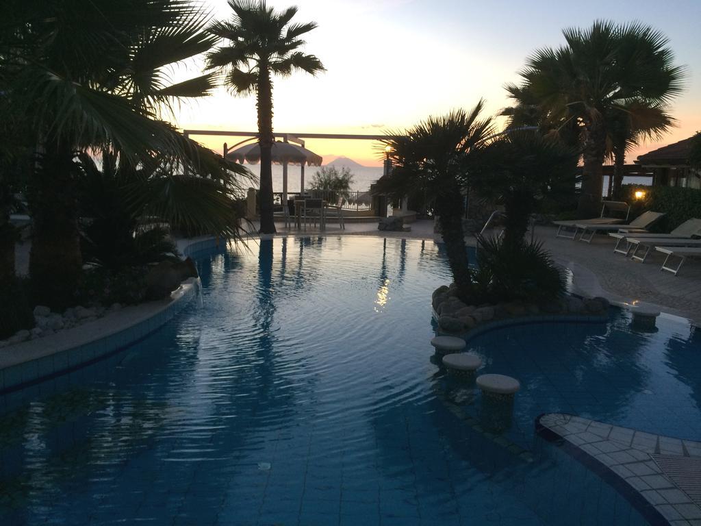 Baia Del Godano Resort & Spa Capo Vaticano Εξωτερικό φωτογραφία