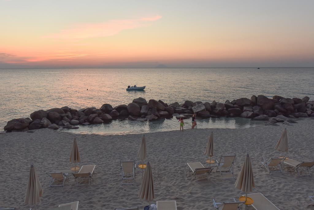 Baia Del Godano Resort & Spa Capo Vaticano Εξωτερικό φωτογραφία