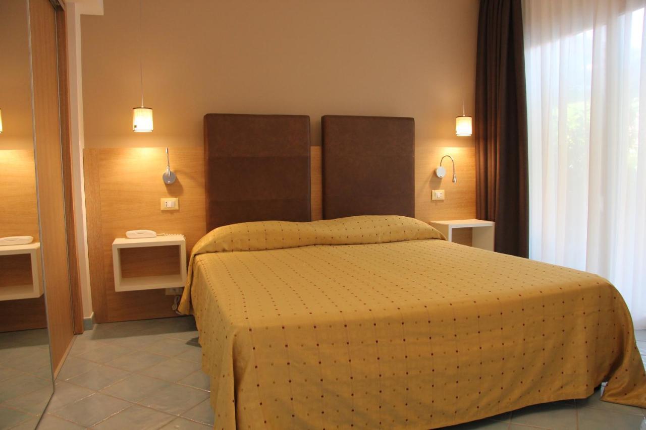 Baia Del Godano Resort & Spa Capo Vaticano Εξωτερικό φωτογραφία